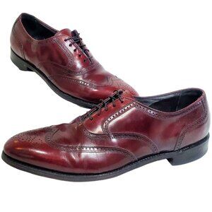 Vintage Hanover Cordovan Wingtip Dress Shoes Burgundy Men 12 B/AA Narrow / Extra